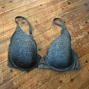 Victoria’s Secret heathered uplift semi Demi 32D bra